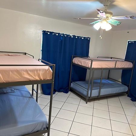 Hospedaje North Miami Luaran gambar