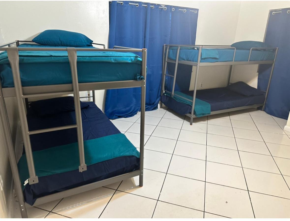 Hospedaje North Miami Luaran gambar